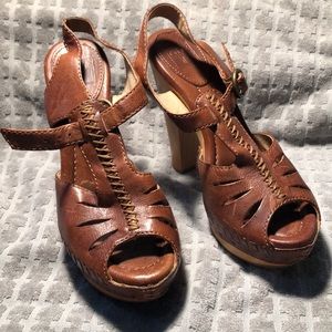 Frye high heels. FRAN x STITCH